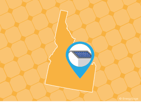 爱达荷州的简单地图，地图别针显示安装了太阳能电池板的屋顶